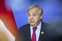 El secretario general de la ONU, "profundamente alarmado" por el veto talibán de mujeres en la universidad