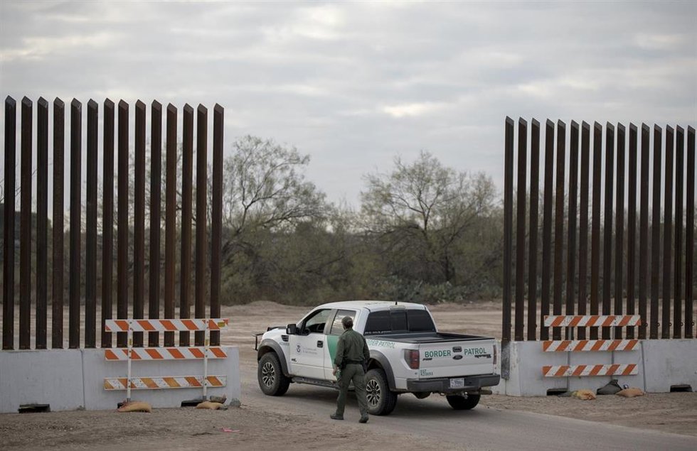 Archivo - Patrulla de Fronteras en Texas, EEUU