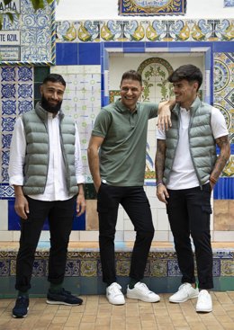 Fekir, Joaquín y Juan Cruz han presentado la colección 'Betis by Silbon'.