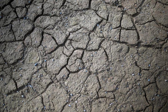 Imagen de tierra seca.