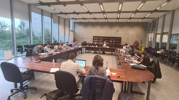 La Junta de Extremadura convocará oposiciones de enseñanzas medias y de régimen especial con 509 plazas en 2023