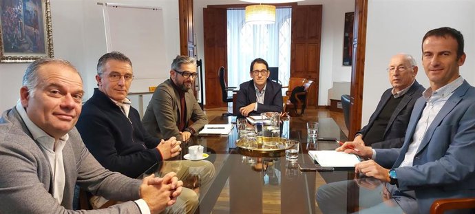 Reunión en Modelo Económico con los representantes de PIME en las Islas.