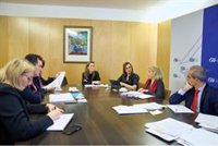 Las comunidades del PP exigen al Gobierno que "cumpla con su compromiso" de financiar el 50% del sistema de Dependencia