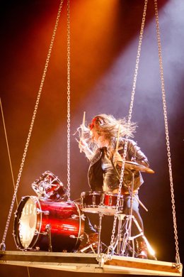Nota De Prensa: Diversión Asegurada Y Técnicas De Circo Ims Es La Propuesta Del Teatro Cánovas En Navidad Con Rock Cirk De Rolabola