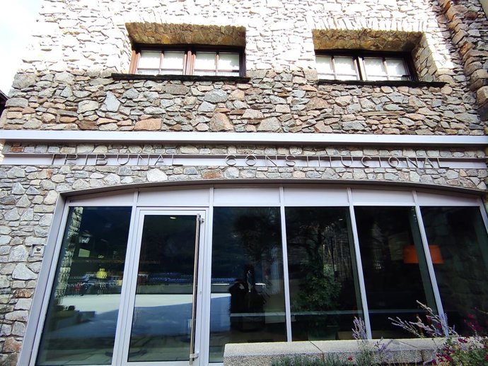 Vista de l'entrada del Tribunal Constitucional d'Andorra