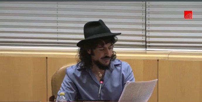 El dramaturgo Paco Bezerra en la Asamblea de Madrid