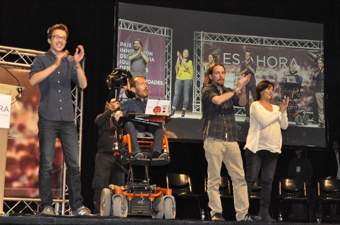 Archivo - Pablo Iglesias, Íñigo Errejón, Carolina Bescansa y Pablo Echenique en Zaragoza