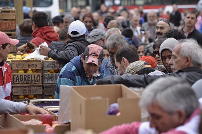 Archivo - Mercado en Argentina