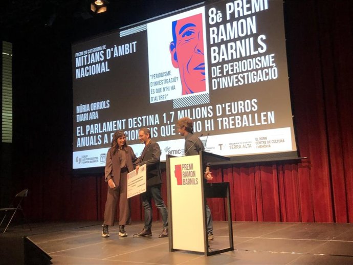 Entrega del VIII Premi Ramon Barnils de Periodisme d'Investigació.