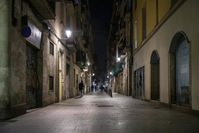 Calle dónde se encontraba el piso en el que ha sido detenido Miquel Ricart en el Raval, a 20 de diciembre de 2022, en Barcelona, Catalunya.