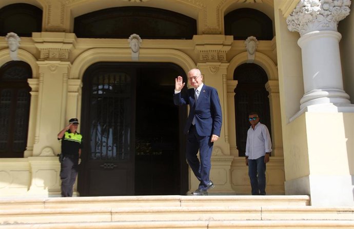 Archivo - El alcalde de Málaga, Francisco de la Torre, en una imagen de archivo 