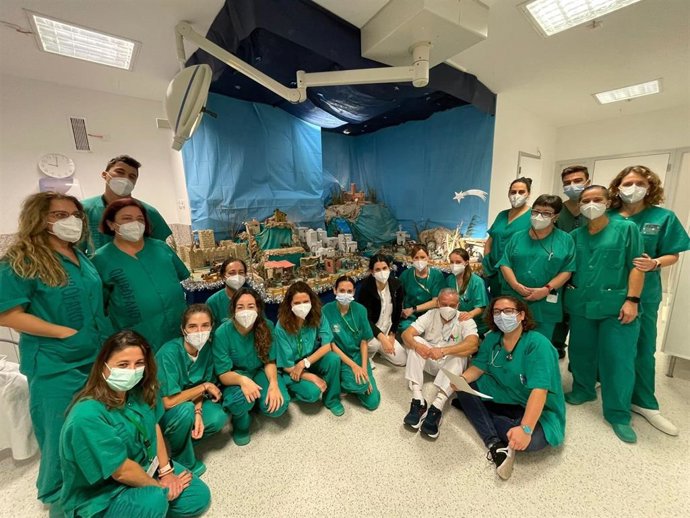 El Belén de la unidad de Digestivo del Clínico gana el tradicional concurso que el centro celebra por Navidad