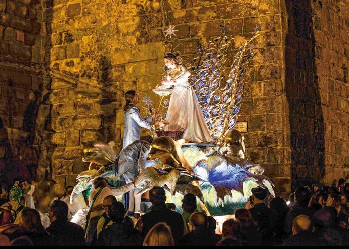 Cabalgata de Reyes Magos de Carmona (Sevilla), ya declarada Fiesta de Interés Turístico de Andalucía.