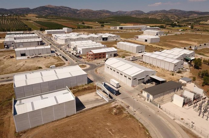 Archivo - Polígono de Alcalá la Real, donde se asistan frmas del sector del plástico
