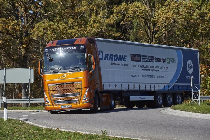 Un camión Volvo FH 460