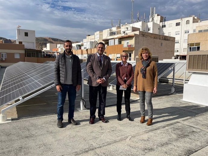 Francisco Alonso visita el CEIP Inés Relaño, en Almería