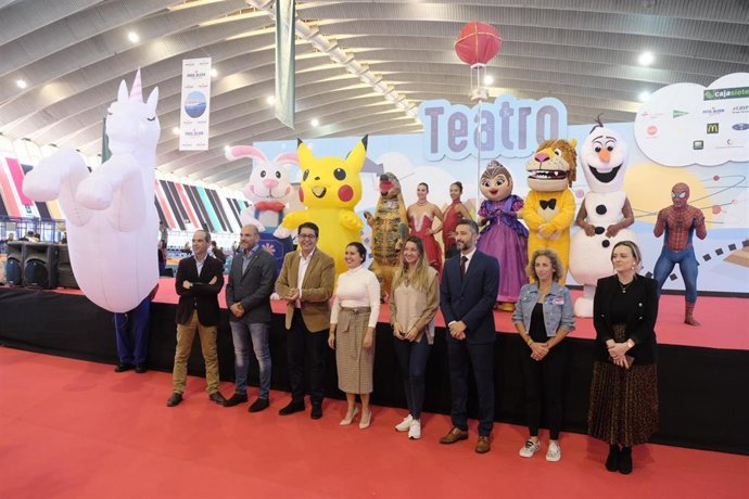 El presidente del Cabildo de Tenerife, Pedro Martín, inaugura una nueva edición del Parque Infantil de Tenerife