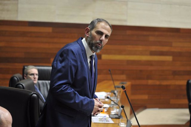 El diputado de Ciudadanos Juaquín Prieto, en el pleno de Presupuestos en la Asamblea.