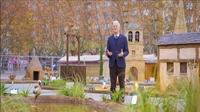 El alcalde de Logroño felicita la Navidad a la ciudadanía y anima a disfrutar de las actividades organizadas por el Ayuntamiento y a comprar en el comercio local