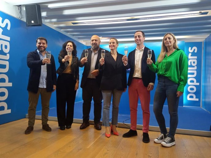 Prohens afirma que el PP encara el 2023 con la "ilusión" por el cambio y la "responsabilidad" de formar gobierno.