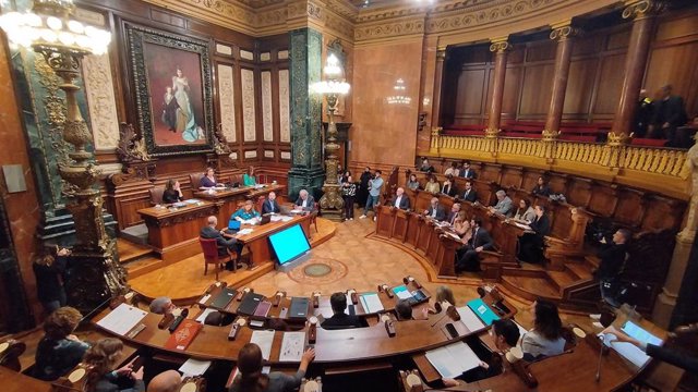 Pleno del Ayuntamiento de Barcelona del 23 de diciembre de 2022.