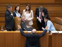 PP y Vox votan a favor de las enmiendas del PSOE a la Ley de medidas por un malentendido sobre votos particulares