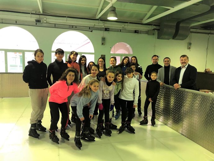 En marcha la pista de hielo de Cuenca.