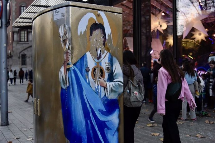 Mural de Leo Messi del artista urbano Tvboy en la avenida Diagonal de Barcelona.