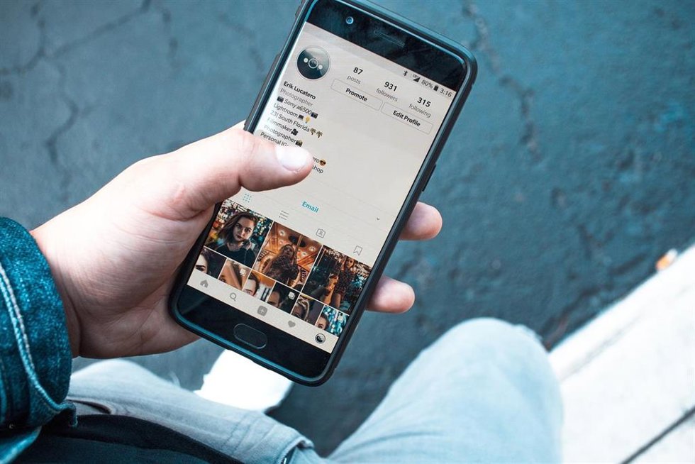Imange de la red social Instagram en un teléfono móvil