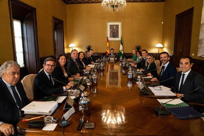 Imagen de archivo de una reunión del Consejo de Gobierno.