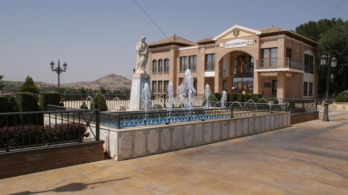 Archivo - Ayuntamiento de Alhendín, en imagen de archivo