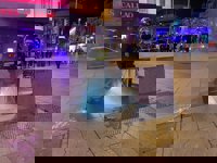 Al menos 500 afectados por los cortes de luz provocados por el incendio en una galería subterránea en Callao