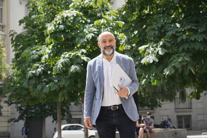 Archivo - El diputado del BNG en el Congreso, Néstor Rego.