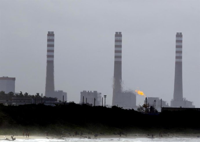 Archivo - March 13, 2022, Puerto Cabello, Carabobo, Venezuela: March 13, 2022. The installations of plata centr, a thermoelectric power plant that supplies the states of the central region of Venezuela, and is located very close to the El palito oil ref