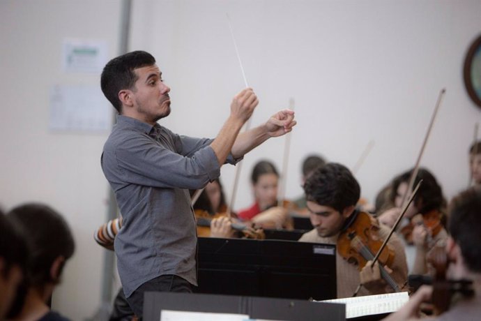 La Orquesta Fundación Barenboim-Said ofrece en el Maestranza un concierto por Ucrania.