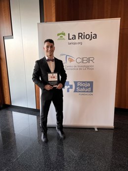 El investigador del CIBIR Pablo Villoslada, doctor cum laude con mención internacional por la Universidad de La Rioja