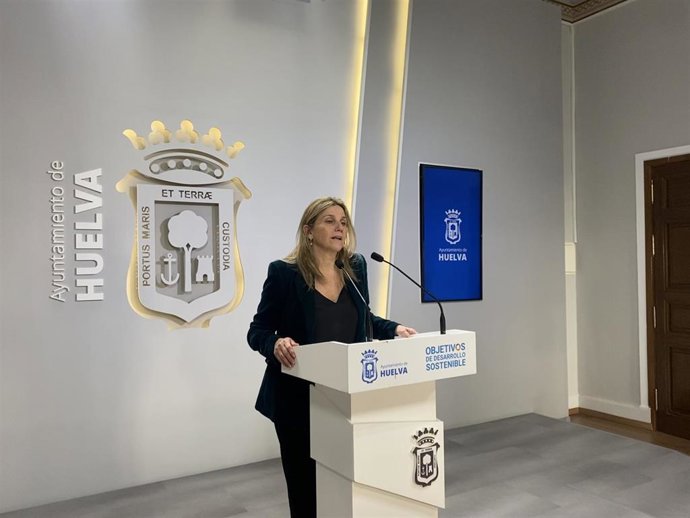 La teniente alcalde de Economía, Presidencia y Relaciones Institucionales del Ayuntamiento de Huelva, María Villadeamigo Segovia.