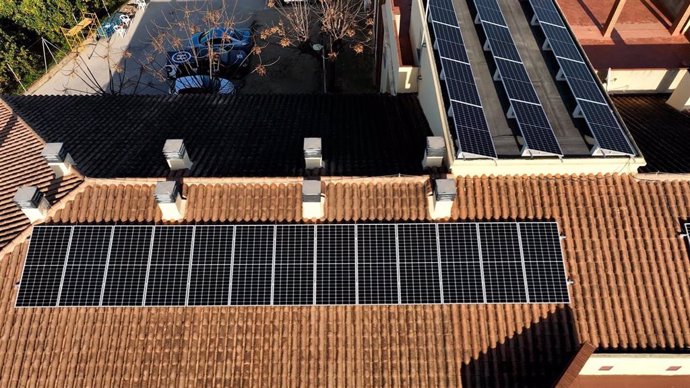 Vista de una instalación de autoconsumo energético fotovoltaico.