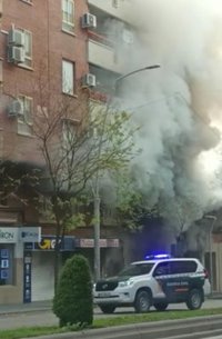 Los Bomberos intervienen por una explosión en una lavandería de Jaén capital