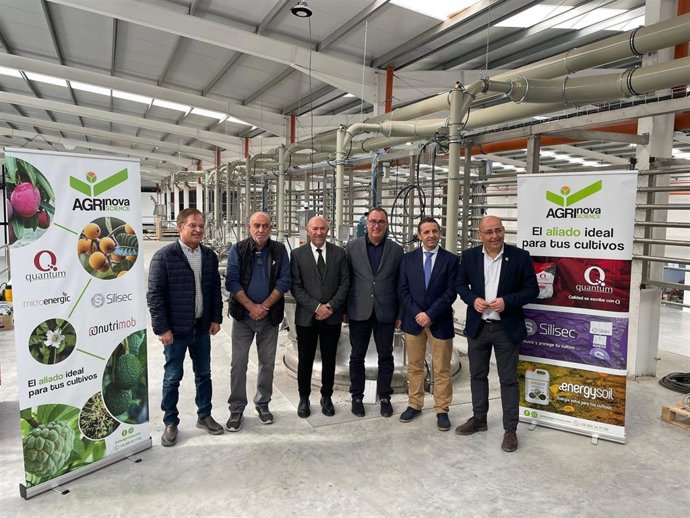 El delegado de Industria en Almería visita las instalaciones de Agri Nova.