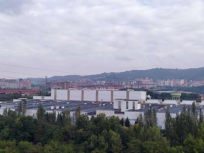 Archivo - Planta de Arcelor Mittal en Etxebarri (Bizkaia)