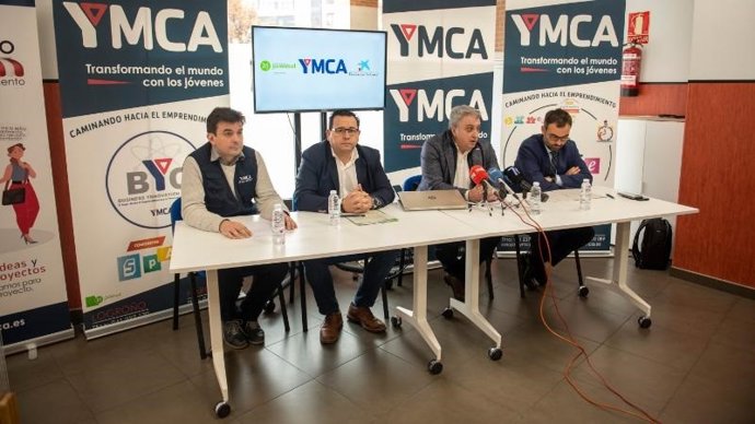 Presentación ayudas al programa de YMCA emprendimiento para personas jóvenes
