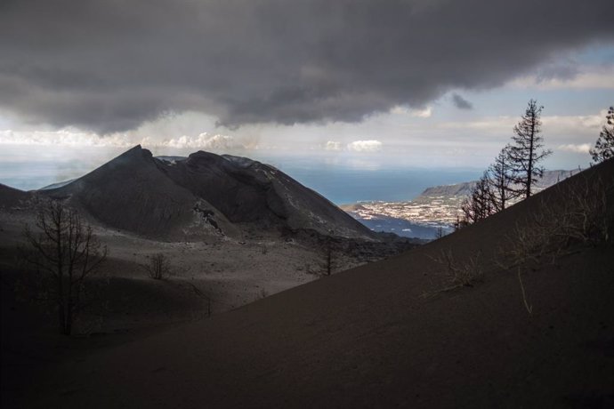 Archivo - Volcán de La Palma