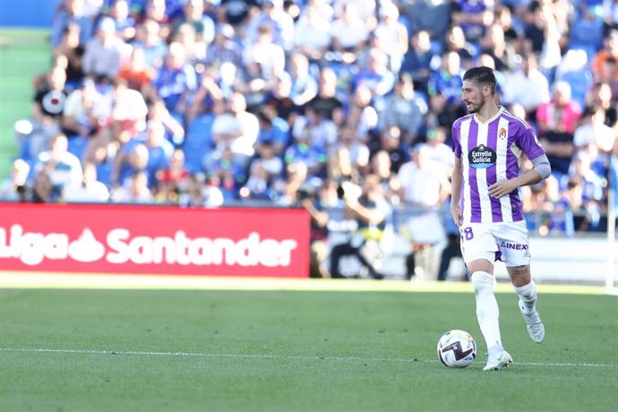 Archivo - Sergio Escudero en un partido con el Real Valladolid