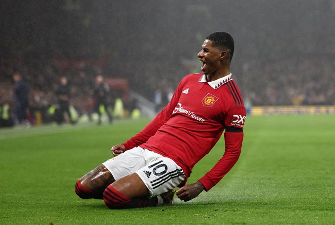 27 December 2022, United Kingdom, Manchester: Manchester United's Marcus Rashford celebrates scoring his side's first goal during the English Premier League soccer match between Manchester United and Nottingham Forest at Old Trafford. Photo: Darren Stap