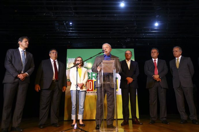 El presidente electo de Brasil Luiz Inácio Lula da Silva en el acto de nombramiento de ministros de su gabinete en Brasilia