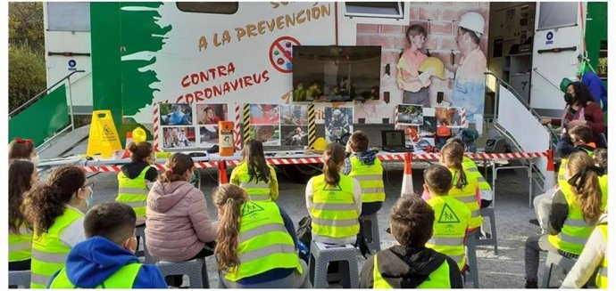 Programa Aprende a Crecer con Seguridad.