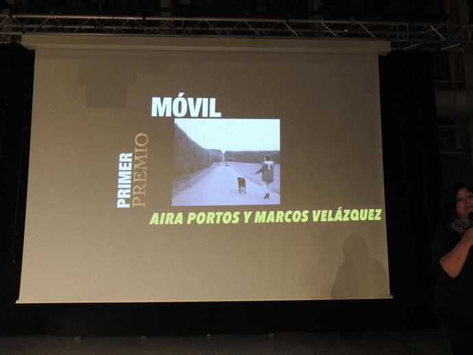 Aira Portos y Marcos Velázquez ganan la XIII edición de 'Diciembre en corto' con su propuesta 'Móvil'