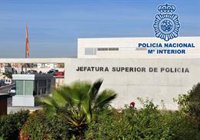 Investigado en Granada por un atraco con cuchillo y la agresión a un policía cuando fue a detenerlo