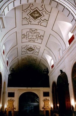 Interior del convento de Santa Isabel